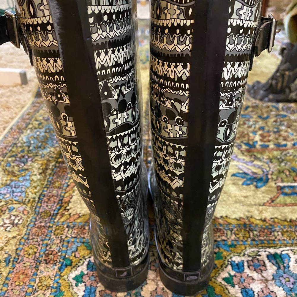 Sakroots Peace Rain/Barn/Garden tall print boots - Picture 9 of 11
